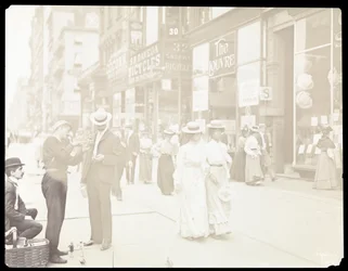 Ansicht von Straßenhändlern, die Spielzeug verkaufen, New York, 1902